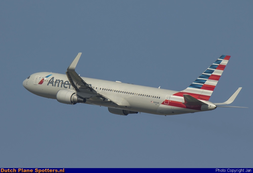 N393AN Boeing 767-300 American Airlines by Jan