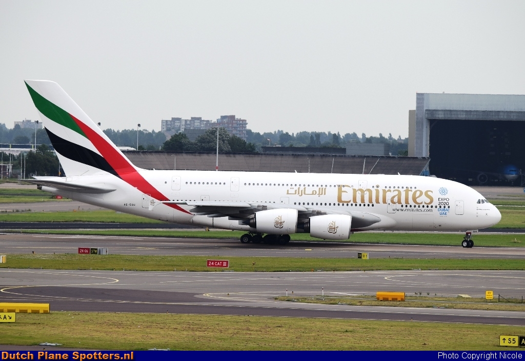 A6-EOU Airbus A380-800 Emirates by Nicole
