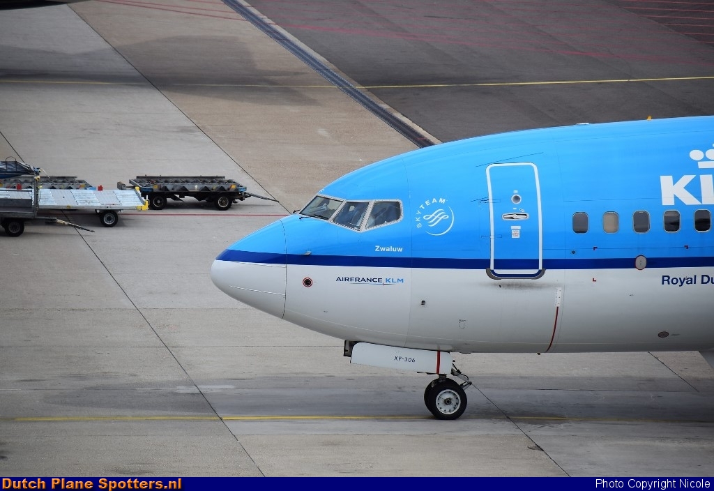 PH-BXF Boeing 737-800 KLM Royal Dutch Airlines by Nicole