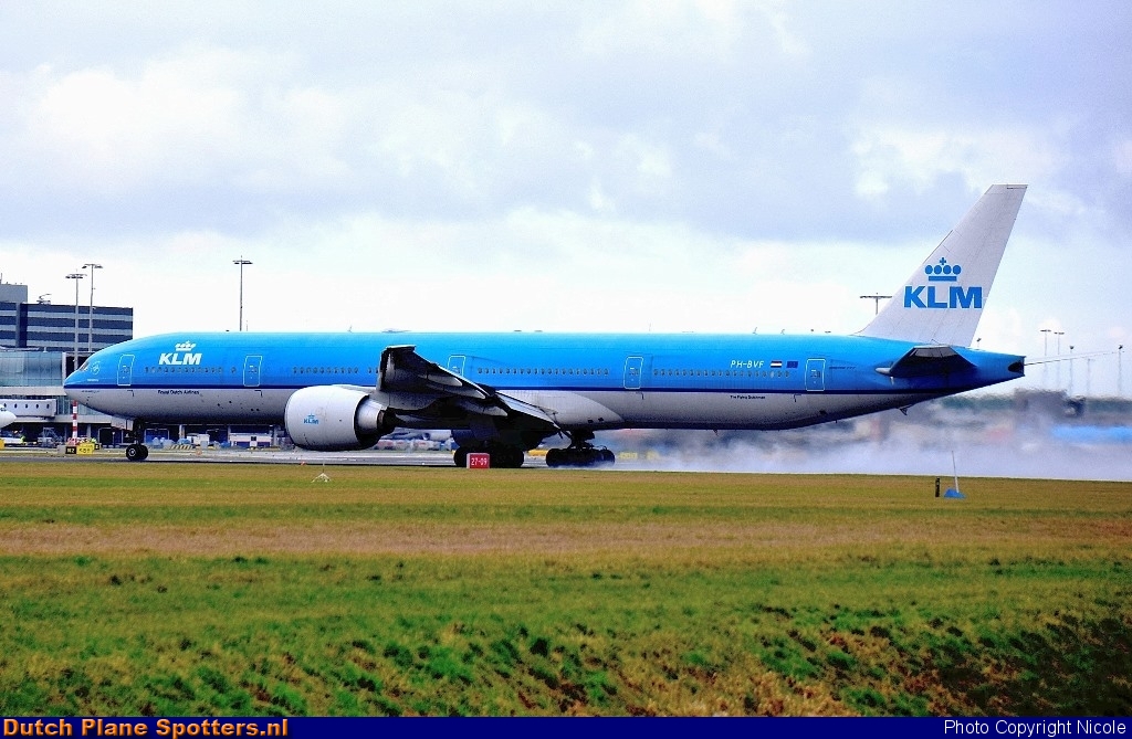 PH-BVF Boeing 777-300 KLM Royal Dutch Airlines by Nicole