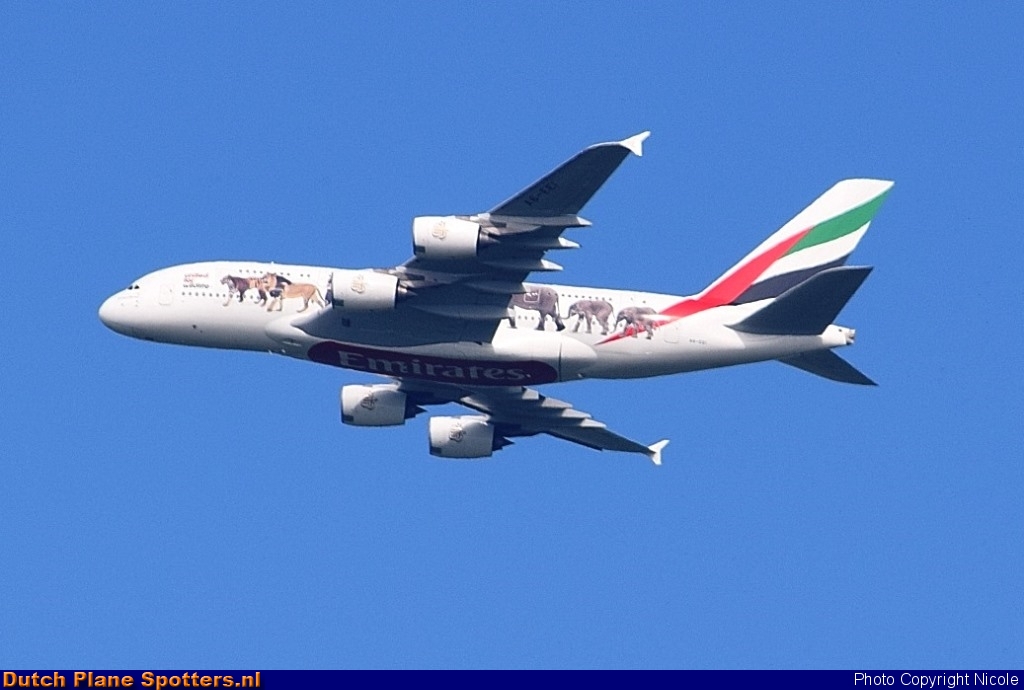 A6-EEI Airbus A380-800 Emirates by Nicole