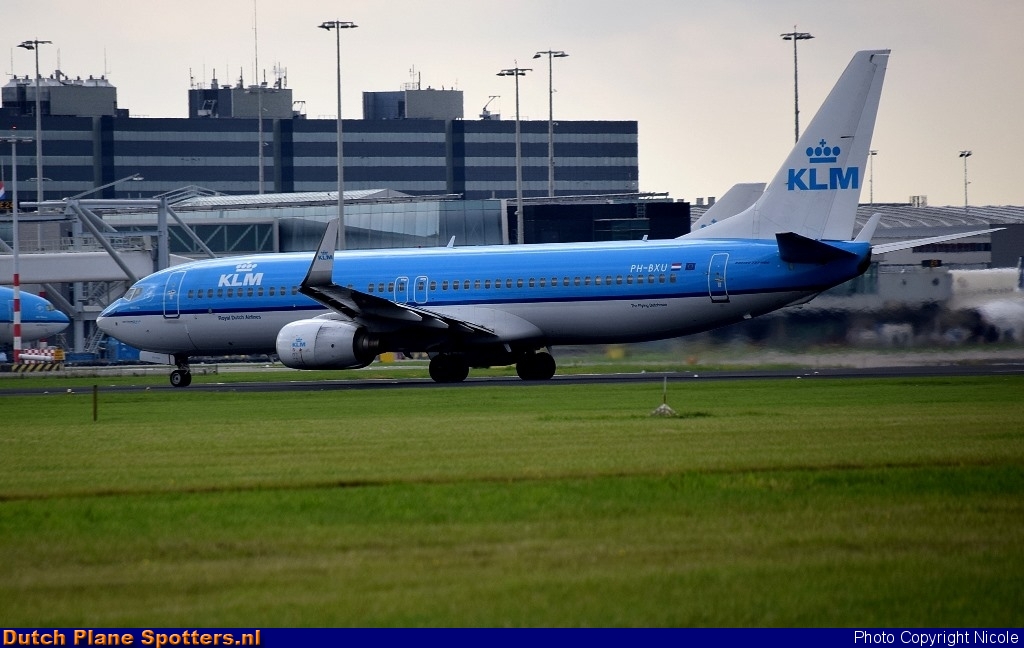 PH-BXU Boeing 737-800 KLM Royal Dutch Airlines by Nicole