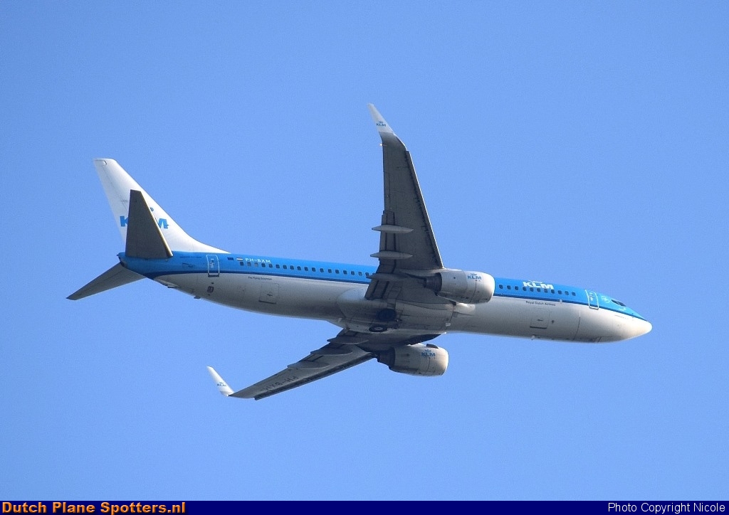 PH-BXM Boeing 737-800 KLM Royal Dutch Airlines by Nicole