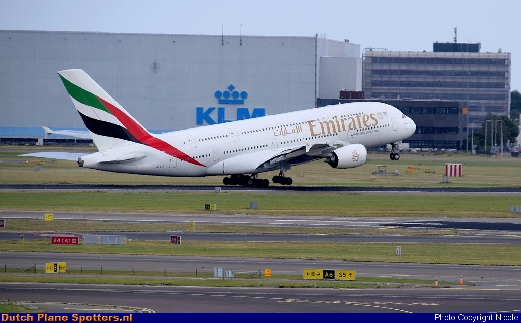 A6-EDI Airbus A380-800 Emirates by Nicole