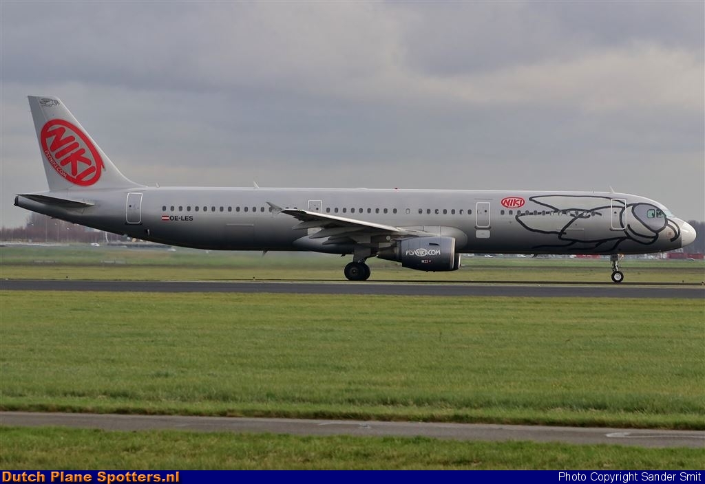 OE-LES Airbus A321 Niki by Sander Smit