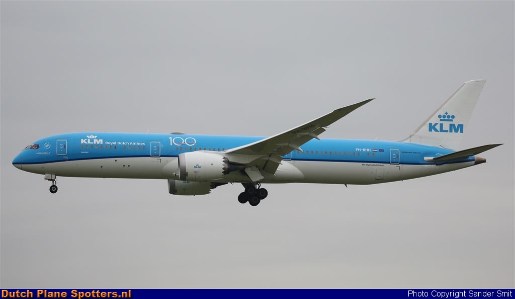 PH-BHH Boeing 787-9 Dreamliner KLM Royal Dutch Airlines by Sander Smit