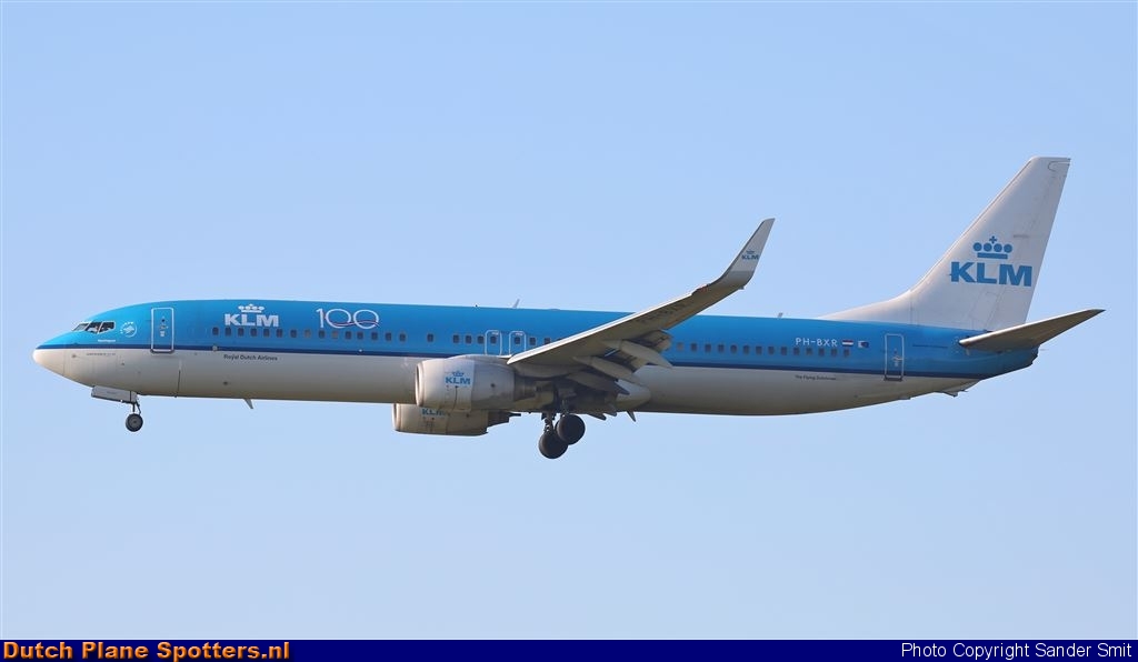 PH-BXR Boeing 737-900 KLM Royal Dutch Airlines by Sander Smit
