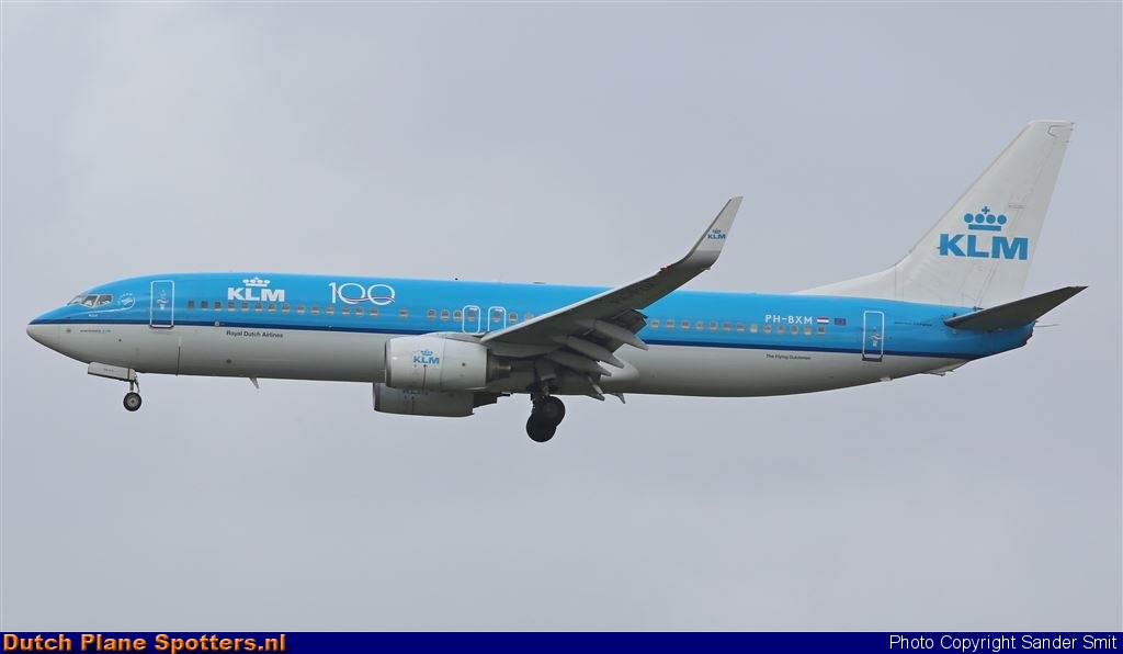 PH-BXM Boeing 737-800 KLM Royal Dutch Airlines by Sander Smit
