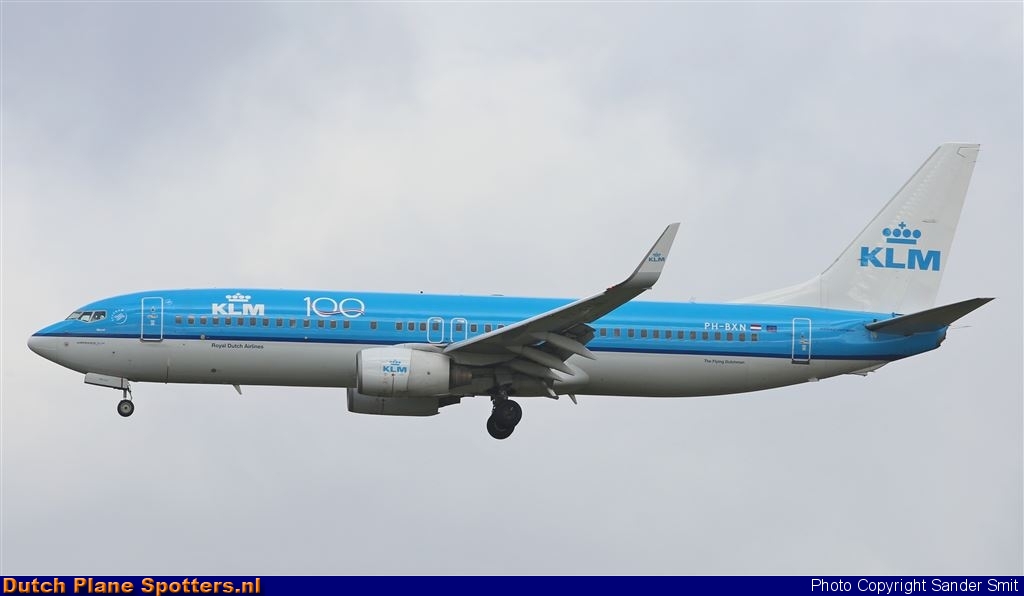 PH-BXN Boeing 737-800 KLM Royal Dutch Airlines by Sander Smit