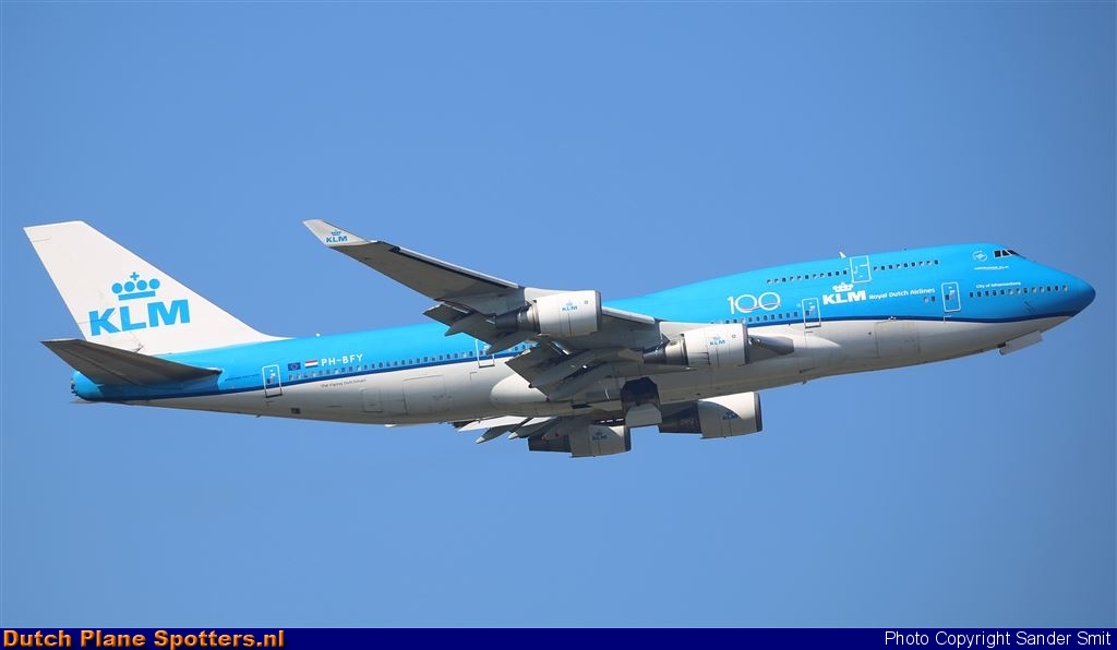 PH-BFY Boeing 747-400 KLM Royal Dutch Airlines by Sander Smit