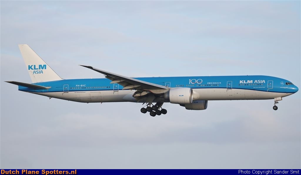 PH-BVC Boeing 777-300 KLM Asia by Sander Smit