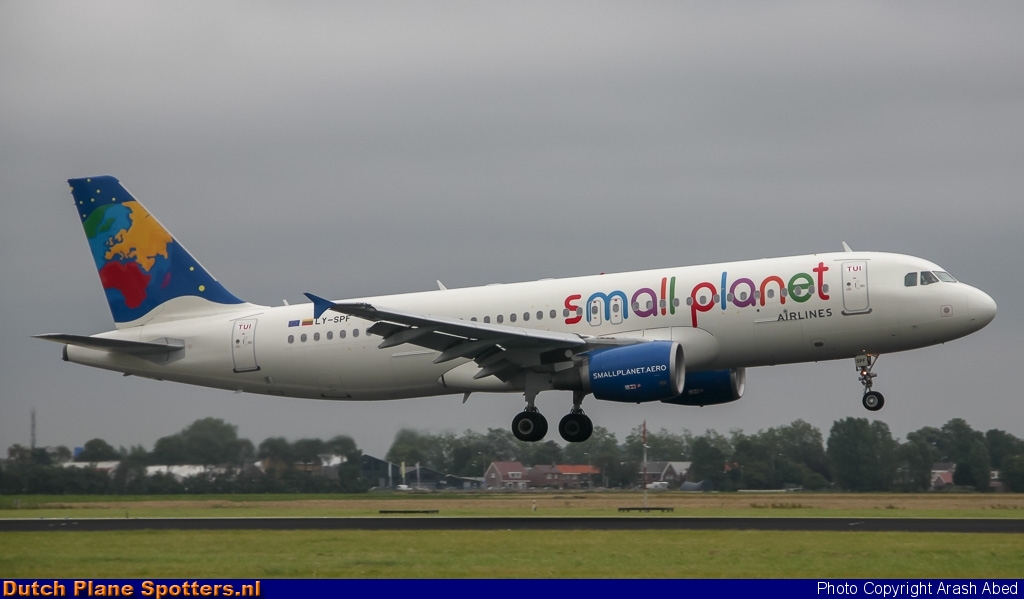 LY-SPF Airbus A319 Small Planet Airlines by Arash Abed