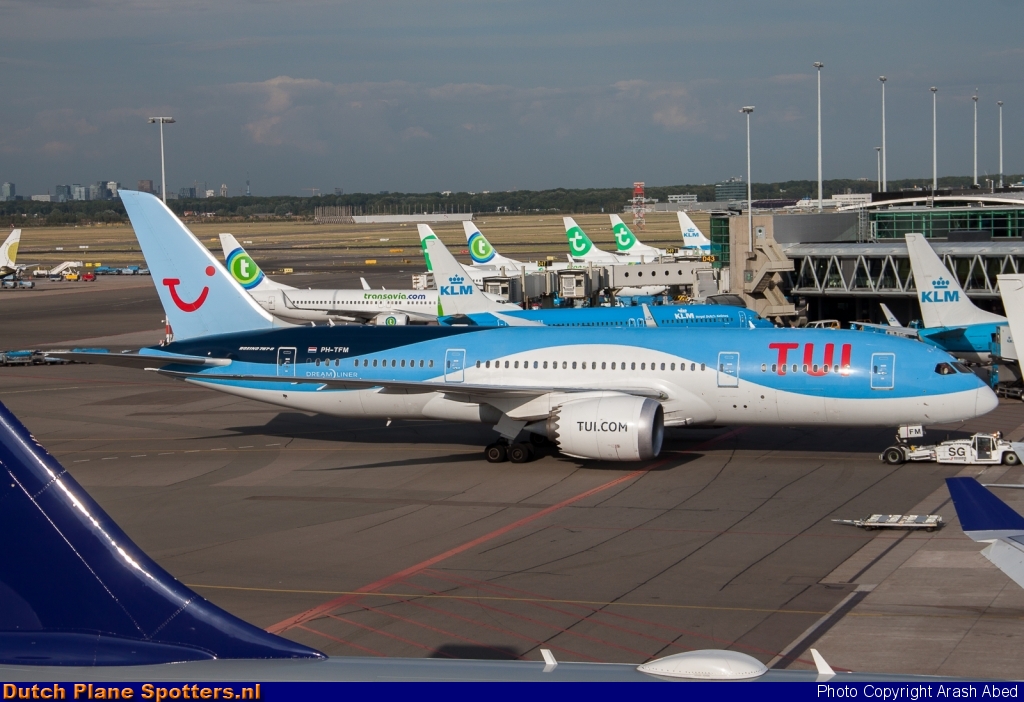 PH-TFM Boeing 787-8 Dreamliner TUI Airlines Netherlands by Arash Abed