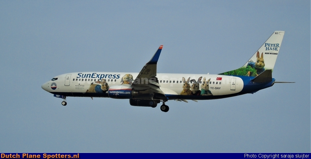 TC-SNY Boeing 737-800 SunExpress by saraja sluijter