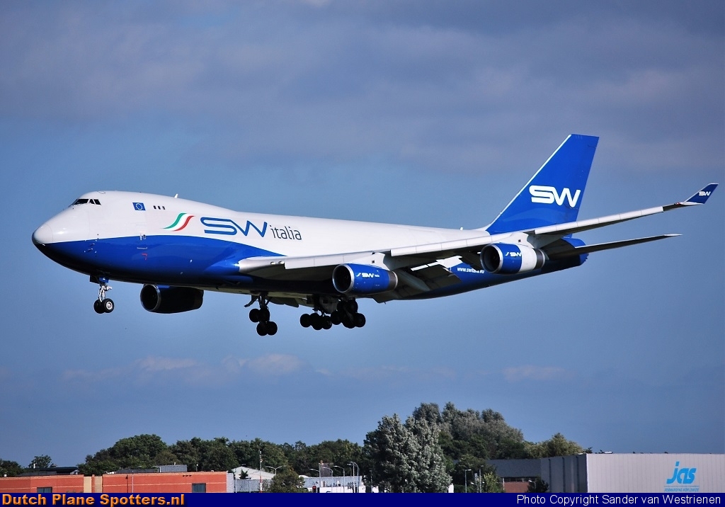 I-SWIB Boeing 747-400 Silk Way Italia Airlines by Sander van Westrienen