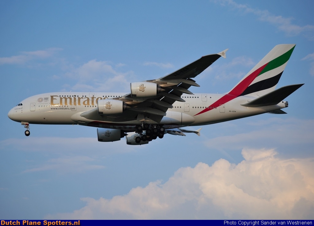 A6-EEN Airbus A380-800 Emirates by Sander van Westrienen