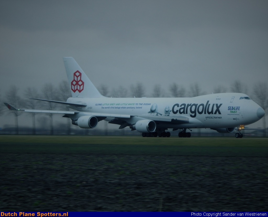 LX-ECV Boeing 747-400 Cargolux by Sander van Westrienen