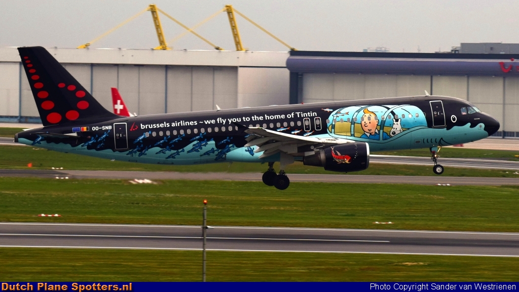 OO-SNB Airbus A320 Brussels Airlines by Sander van Westrienen
