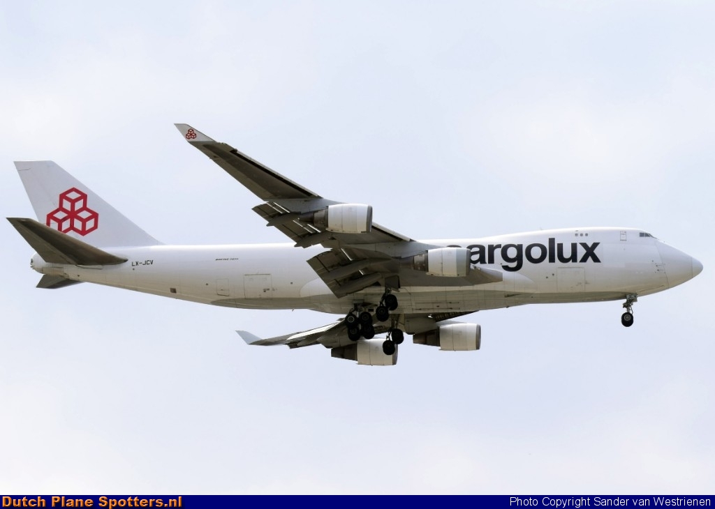 LX-JCV Boeing 747-400 Cargolux by Sander van Westrienen