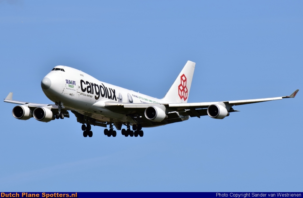 LX-ECV Boeing 747-400 Cargolux by Sander van Westrienen