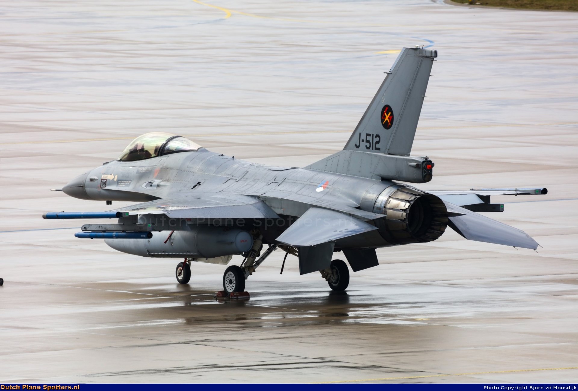J-512 General Dynamics F-16 Fighting Falcon MIL - Dutch Royal Air Force by Bjorn van de Moosdijk