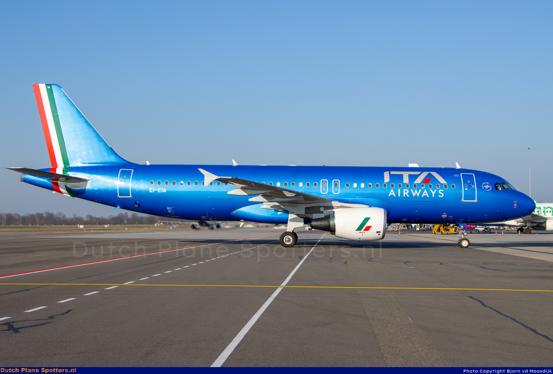 EI-EIA Airbus A320 ITA Airways by Bjorn van de Moosdijk