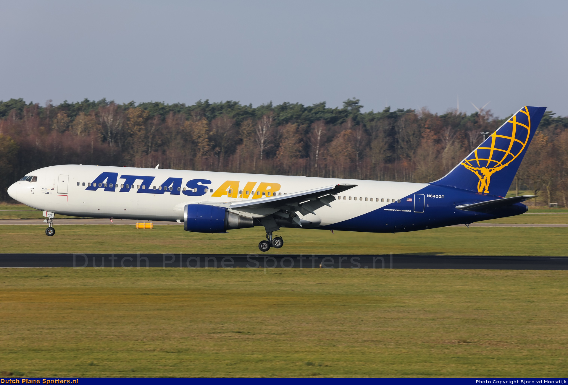 N640GT Boeing 767-300 Atlas Air by Bjorn van de Moosdijk