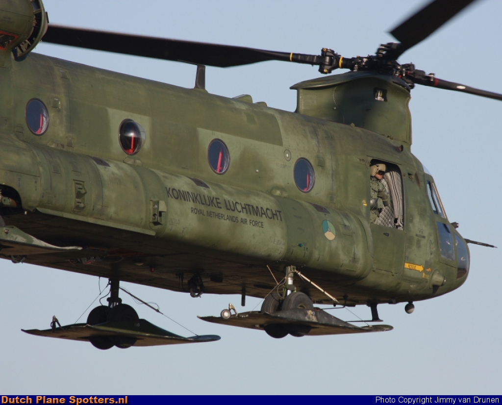 D-663 Boeing CH-47 Chinook MIL - Dutch Royal Air Force by Jimmy van Drunen