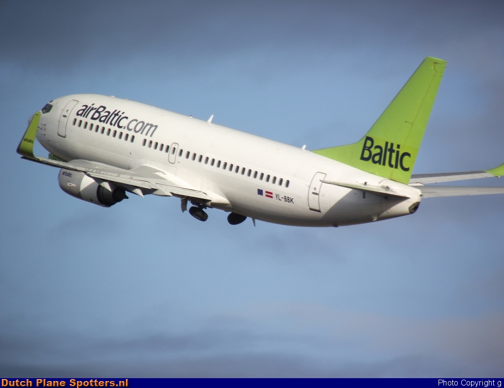YL-BBK Boeing 737-300 Air Baltic by g