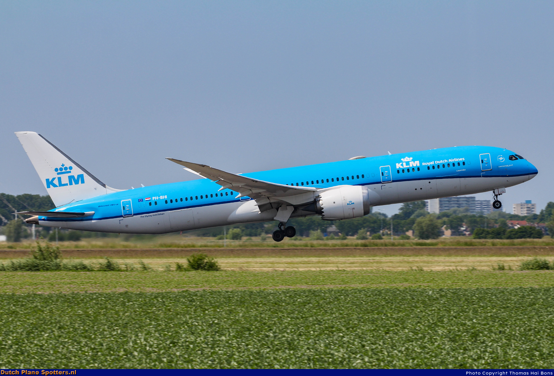 PH-BHI Boeing 787-9 Dreamliner KLM Royal Dutch Airlines by Thomas Hai Bons