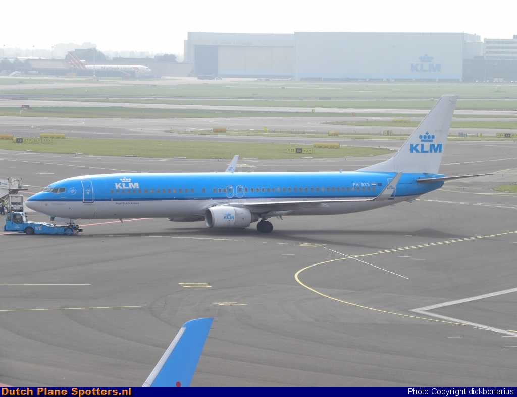 PH-BXS Boeing 737-900 KLM Royal Dutch Airlines by dickbonarius