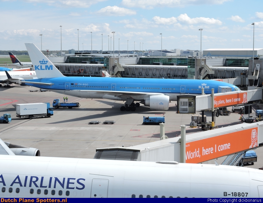 PH-BQO Boeing 777-200 KLM Royal Dutch Airlines by dickbonarius