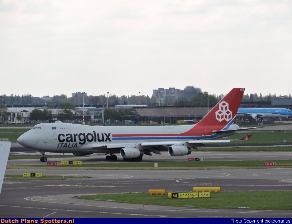 LX-RCV Boeing 747-400 Cargolux by dickbonarius