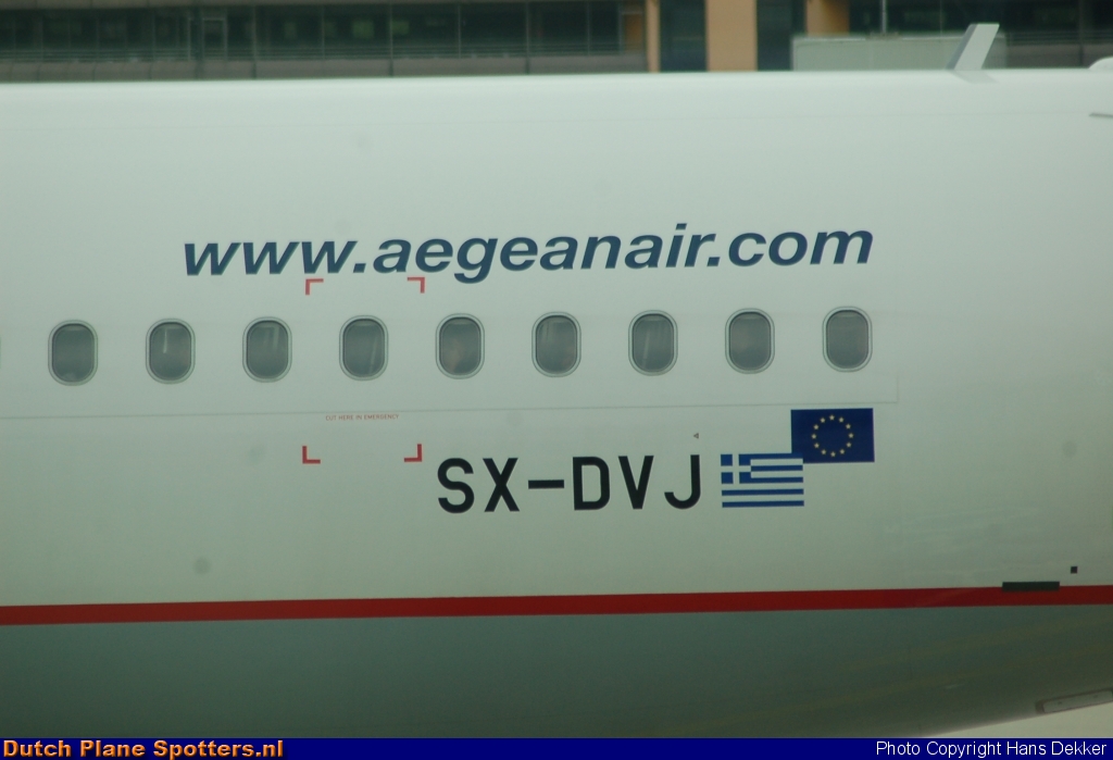 SX-DVJ Airbus A320 Aegean Airlines by Hans Dekker