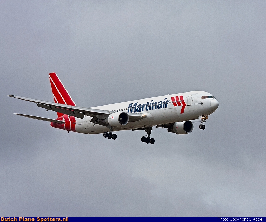 PH-MCI Boeing 767-300 Martinair by S.Appel
