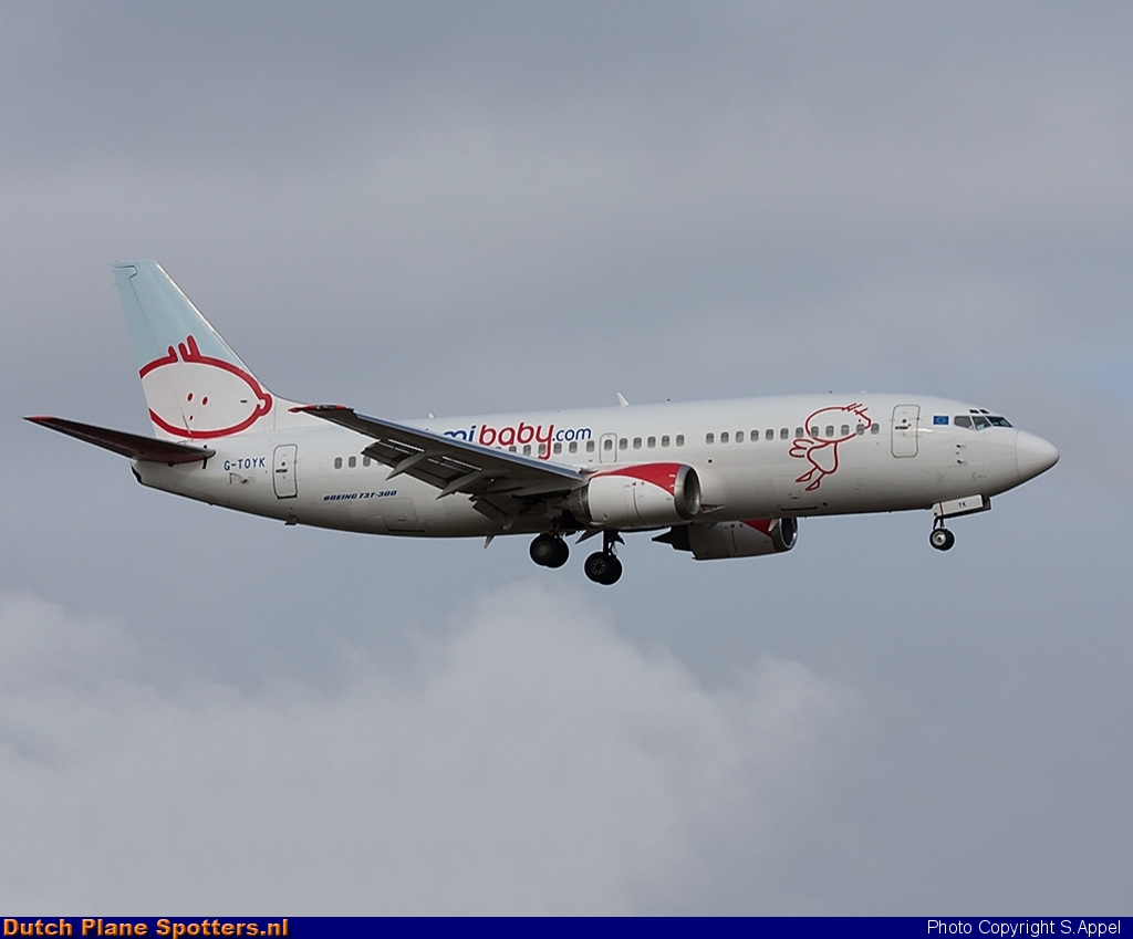 G-TOYK Boeing 737-300 BMI Baby by S.Appel