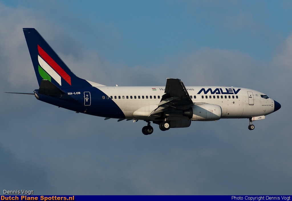 HA-LOB Boeing 737-700 Malev Hungarian Airlines by Dennis Vogt