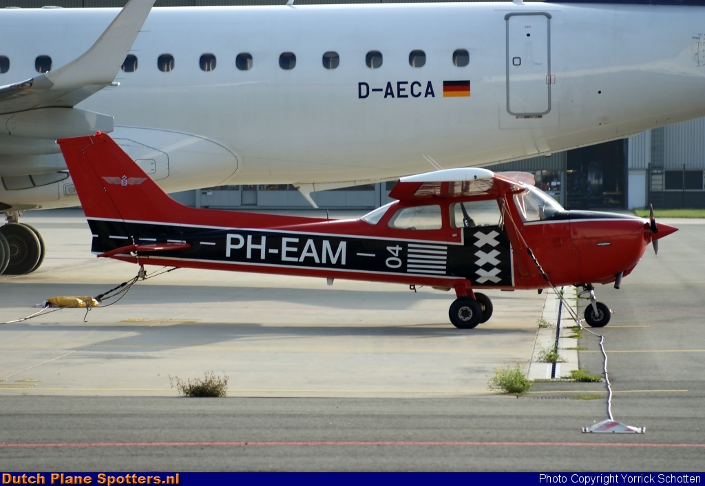 PH-EAM Cessna 172 Skyhawk Amsterdamse Vliegclub by Yorrick Schotten