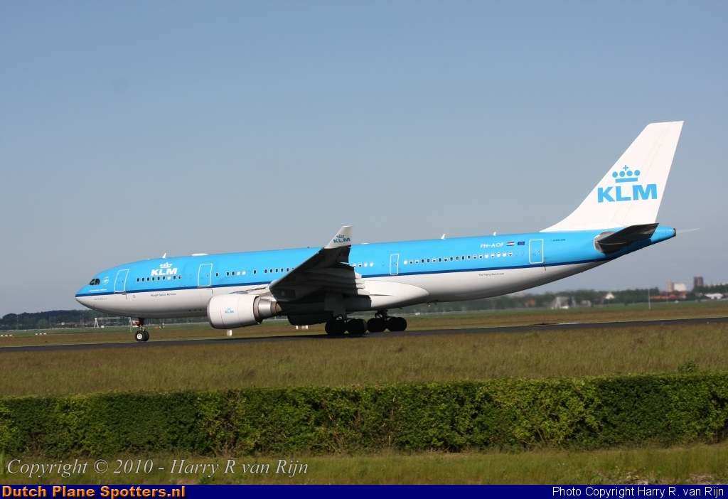 PH-AOF Airbus A330-200 KLM Royal Dutch Airlines by Harry R. van Rijn