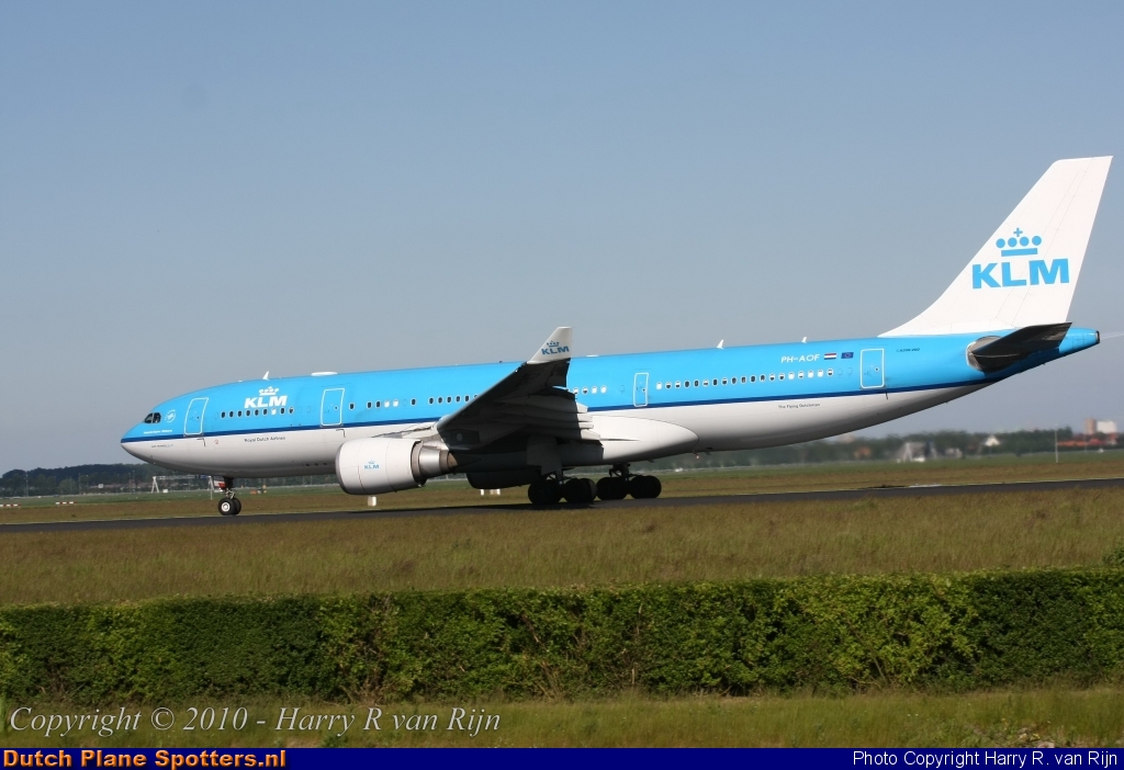 PH-AOF Airbus A330-200 KLM Royal Dutch Airlines by Harry R. van Rijn