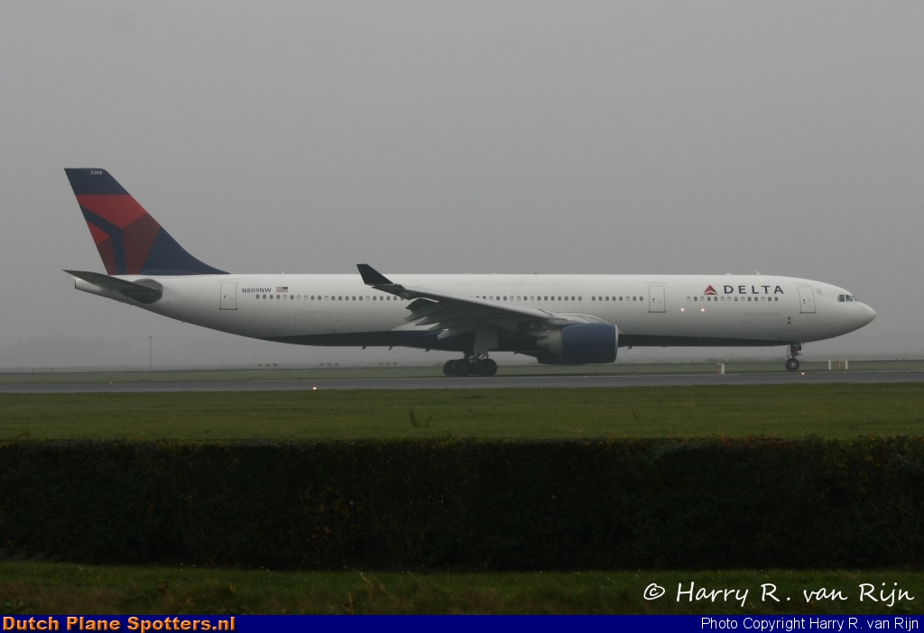 N809NW Airbus A330-300 Delta Airlines by Harry R. van Rijn