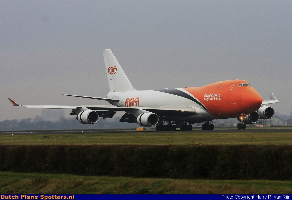 OO-THB Boeing 747-400 TNT Airways by Harry R. van Rijn