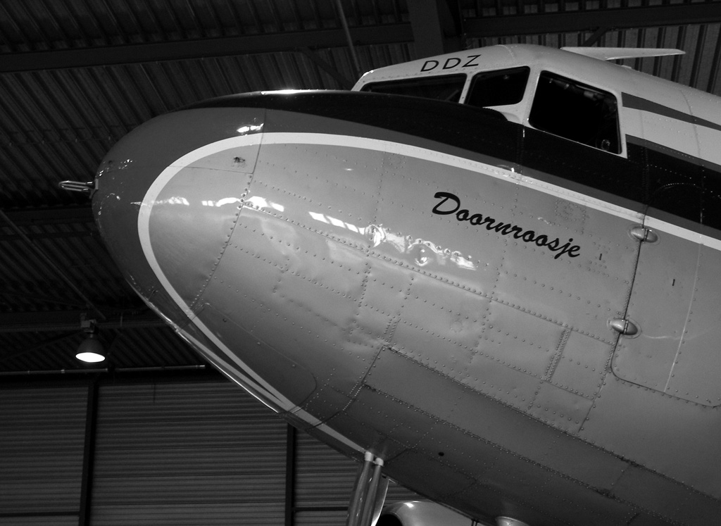PH-DDZ Douglas DC3 DDA Classic Airlines by Captainofthesky