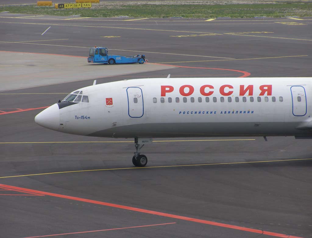 RA-85771 Tupolev Tu-154 Pulkovo Aviation Enterprise by Captainofthesky