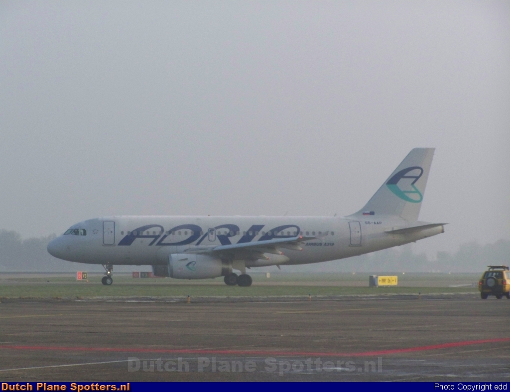 S5-AAP Airbus A319 Adria Airways by edd