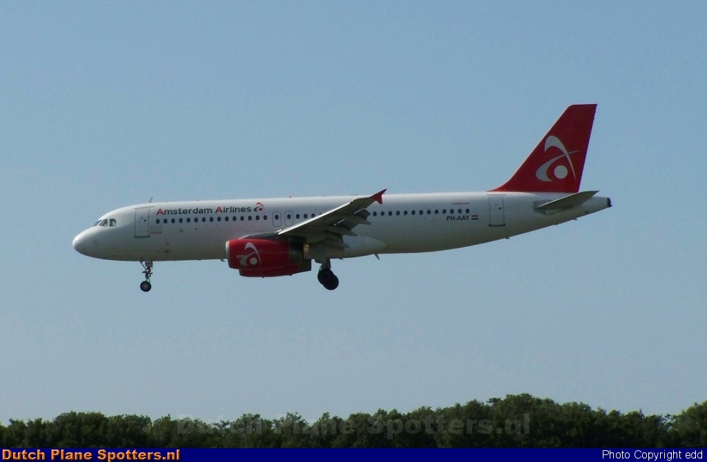PH-AAY Airbus A320 Amsterdam Airlines by edd