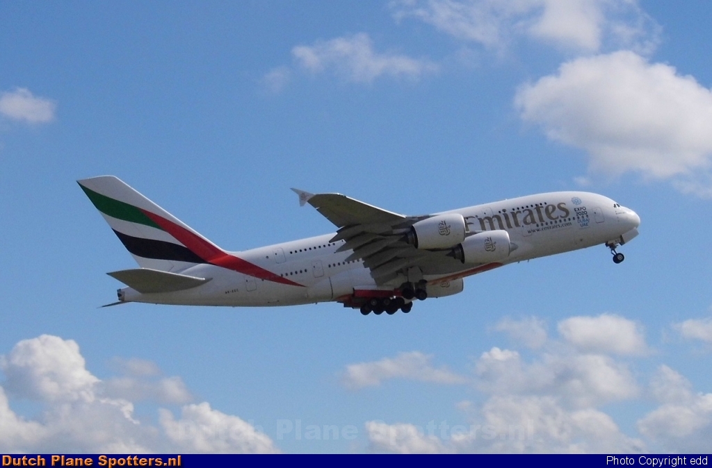 A6-EEC Airbus A380-800 Emirates by edd