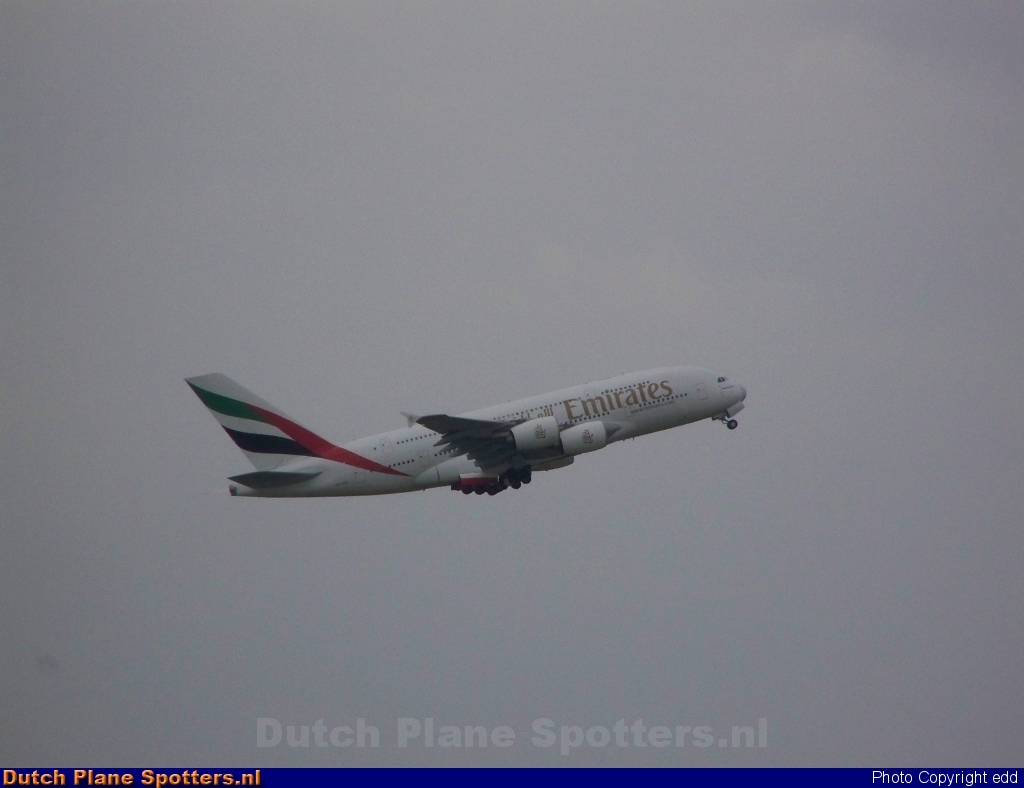 A6-EDD Airbus A380-800 Emirates by edd