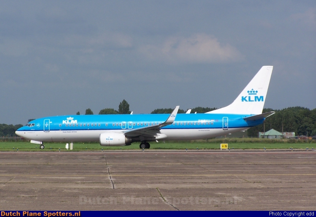 PH-BXU Boeing 737-800 KLM Royal Dutch Airlines by edd