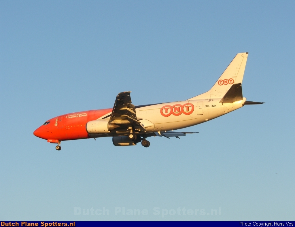 OO-TNK Boeing 737-300 TNT Airways by Hans Vos